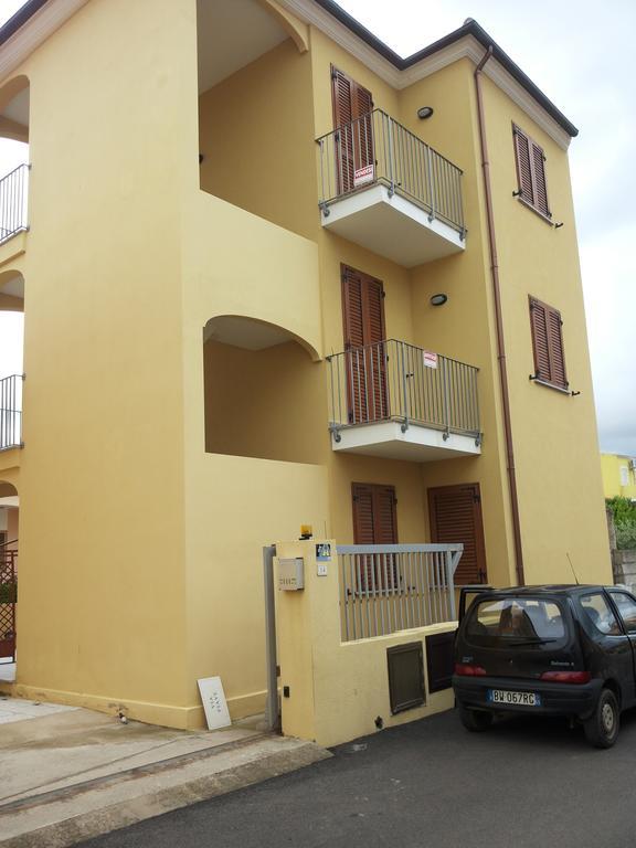 Valledoria Fiore Apartment Ngoại thất bức ảnh
