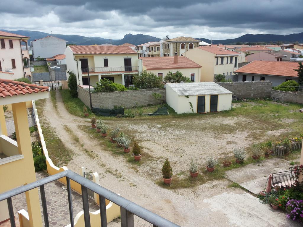 Valledoria Fiore Apartment Ngoại thất bức ảnh